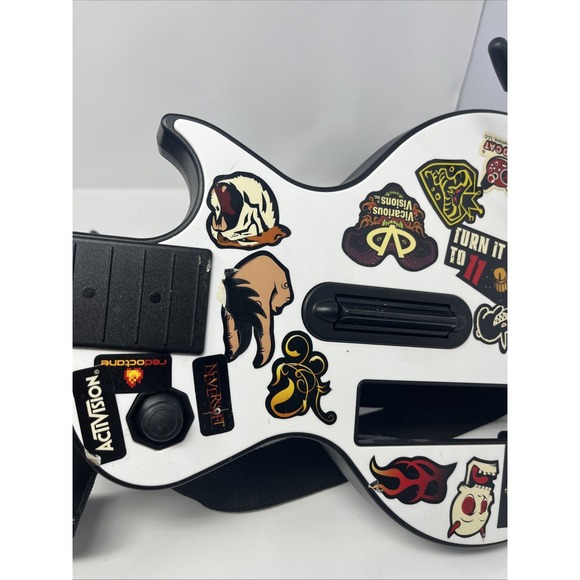 Nintendo Wii Guitar Hero World Tour Game Bundle 2 Guitar Controllers Tested Lot - Picture 5 of 16